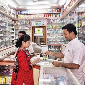 रामपुर में केमिस्ट खोलेंगे अपनी दवा दुकान 